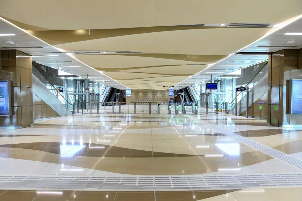 ink-design_route-2020-expo-station_04